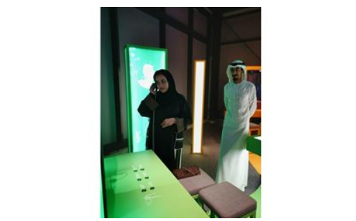 وفد من مركز الراشدية يزور متحف “نوبل 2019”