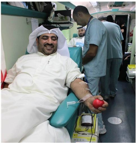 Sharjah Registration Center organizes blood donation campaign
