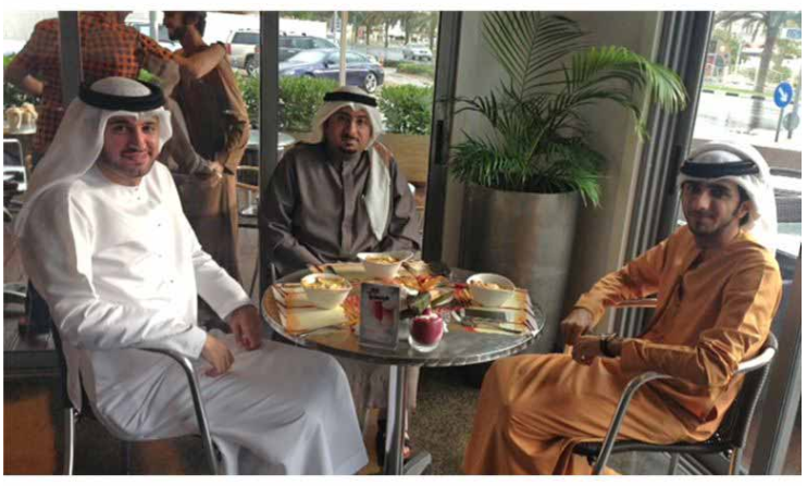 Al Barsha Center organizes two initiatives aimed at bringing happiness to its employees and customers