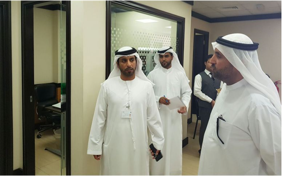الدكتور الغفلي يسلط الضوء على دور الموظفين الميدانيين في تطوير خدمات هيئة الإمارات للهوية