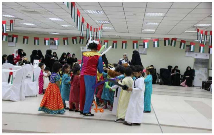 Musaffah Center Celebrates National Day with children, police music and “Anqash”