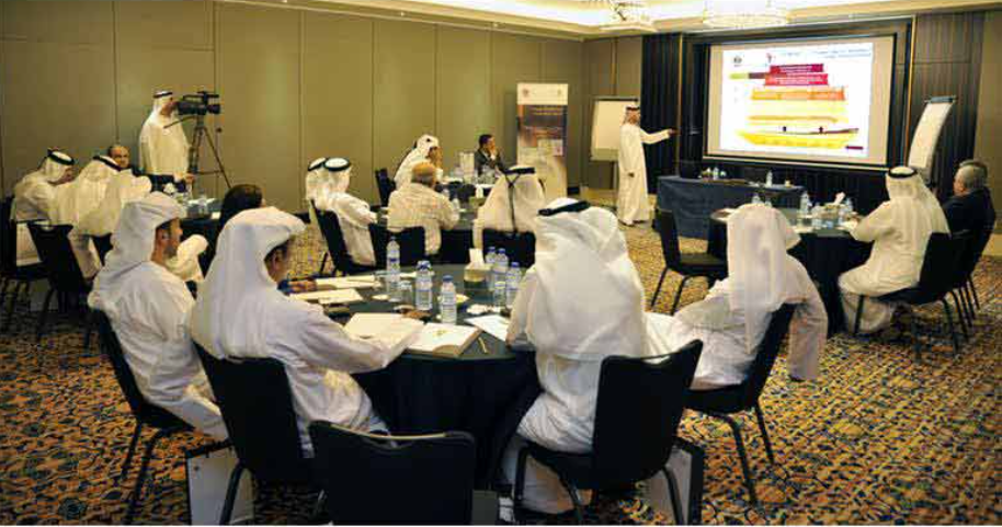 Emirates ID Briefs the Military College and Al Ain Distribution on its Experience in Corporate Excellence and HR Management