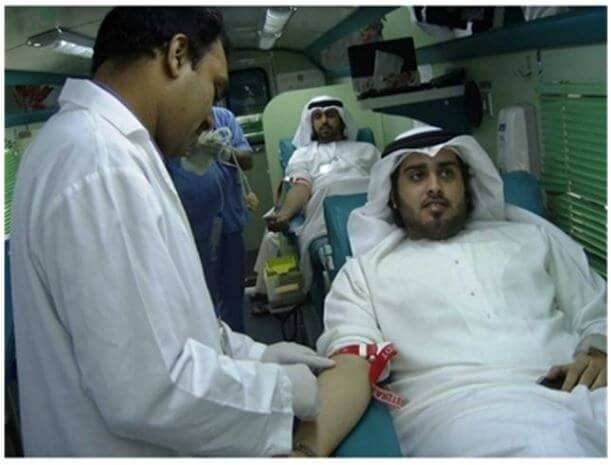 Ajman registration center participates in blood donor campaign