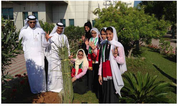 Ras Al Khaimah Center Participates in “Zayed Palm” Initiative