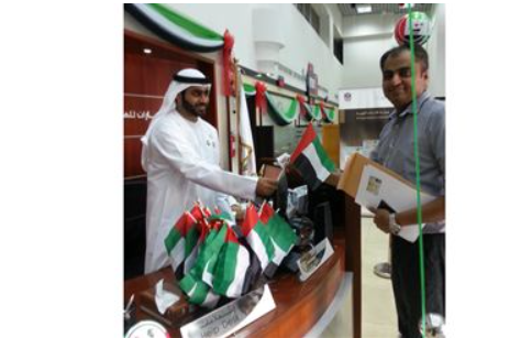 Karama Center Celebrates UAE National Day and Winning of Expo 2020 with students and customers