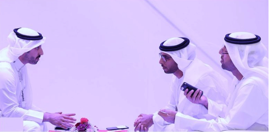 د.الغفلي يزور جناحي “محفظة الإمارات الرقميّة” و”مجلس التنمية الاقتصادية البحريني”