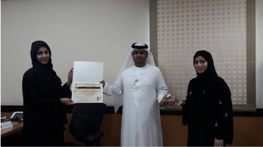 Ajman Customer Happiness Center honors a number of its outstanding employees