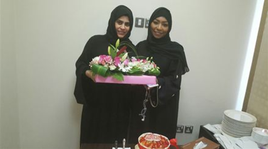 Al Nasseriya Center in Sharjah entertain coworker