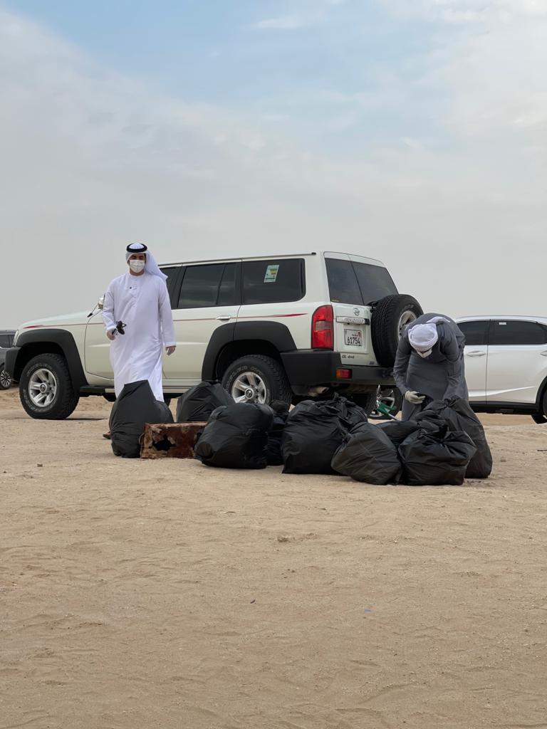 Federal Authority for Identity and Citizenship Participates in Al Nahda Lake Cleanliness Volunteering Campaign