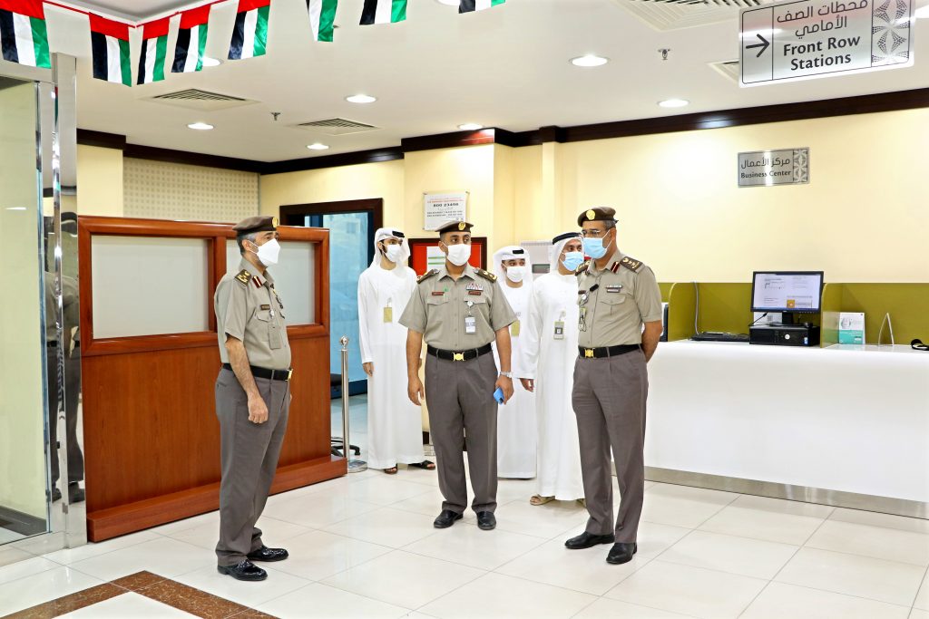 The Acting Director General of Identity and Passports pays an inspective visit to the centers of Mussafah and Khalifa City