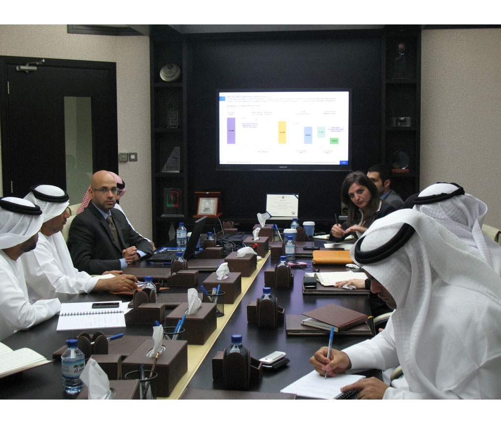 Higher Management Committee at Emirates Identity Authority  approves training plan for 2011