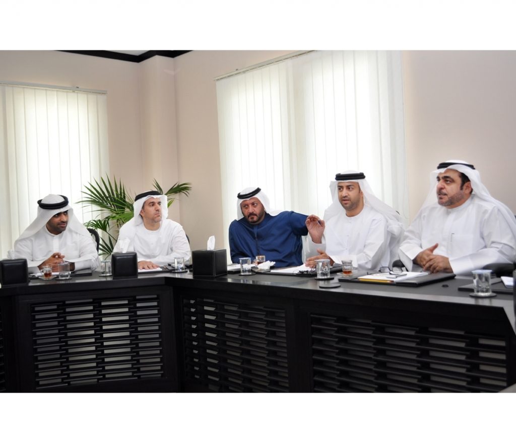 Emirates identity Authority discusses mutual co-operation prospects with Hamdan Bin Mohammed e-University