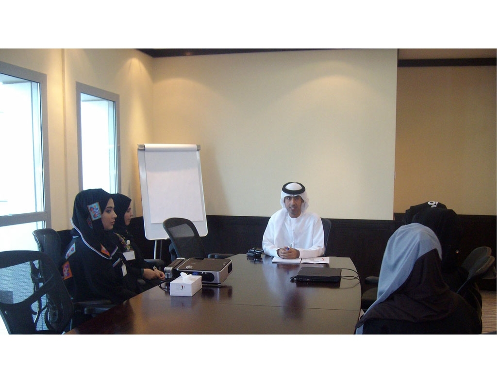 Umm Al Quwain Registration Center participates in “Safe Summer” Campaign