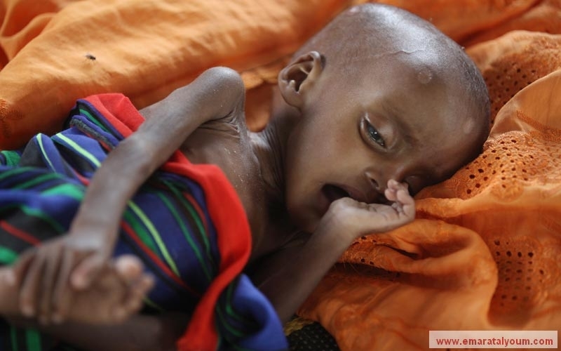 “الهوية” تجمع تبرعات مالية لصالح أطفال الصومال بالتعاون مع “الهلال الأحمر”
