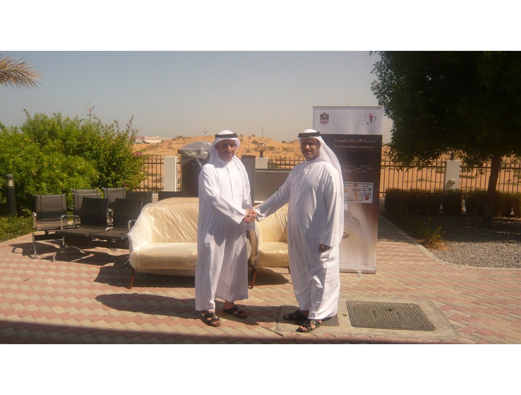 Emirates ID’s Services Section donates used furniture to charities