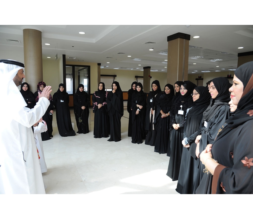 Emirates ID Director General underlines importance of women employees in developing work and upgrading performance