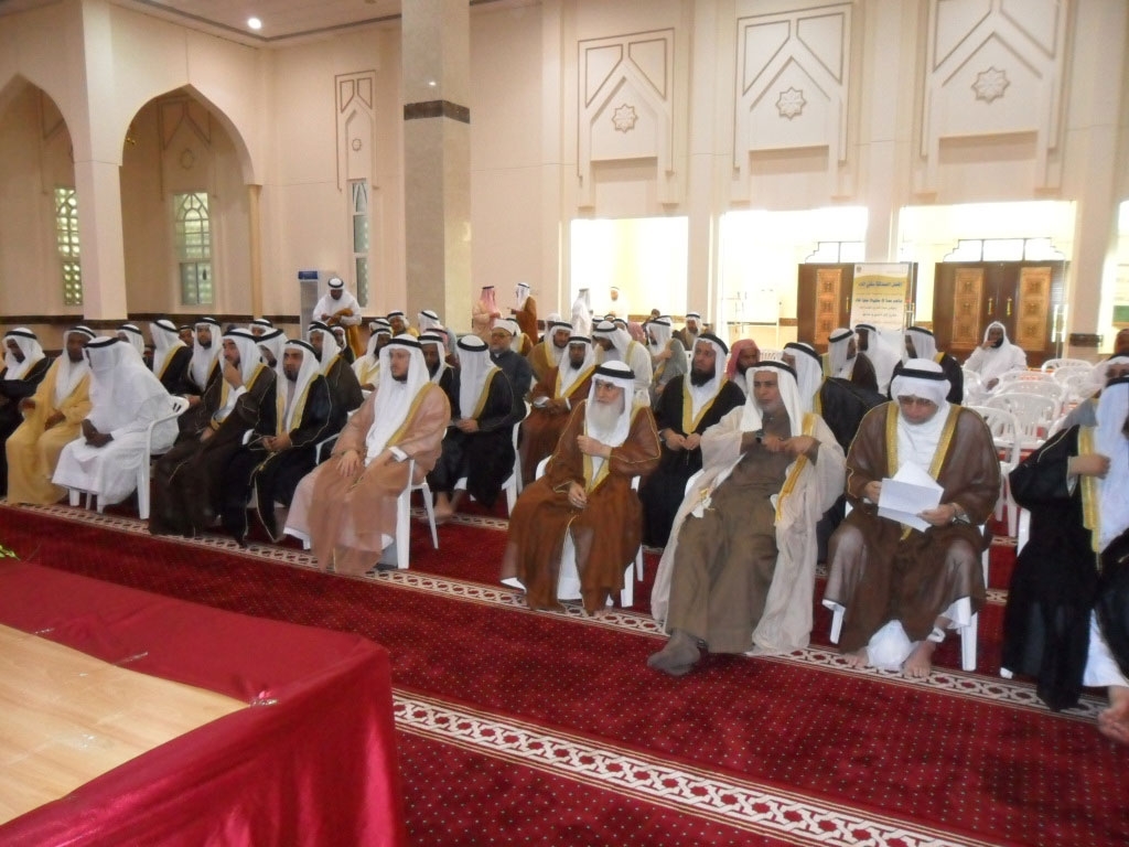 Umm Al Quwain Center holds ID card introductory workshop for emirate’s imams and muezzins