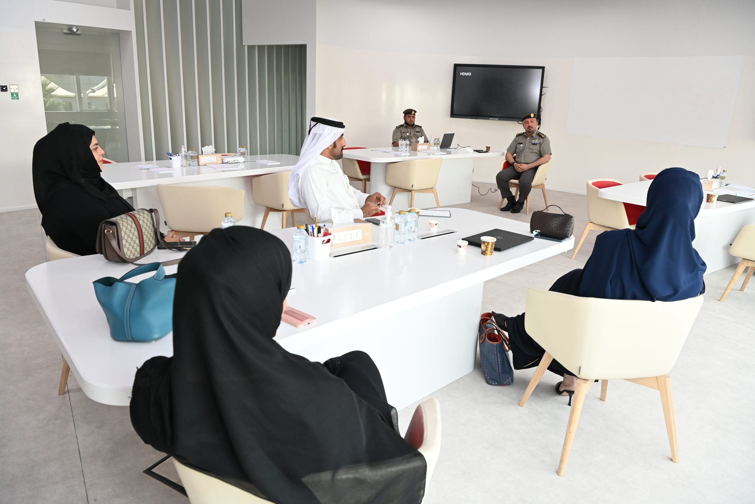 A delegation from “Dubai Health Authority” pays a visit to the “Authority Innovation Center” in Abu Dhabi