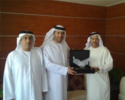 Emirates ID discusses increasing cooperation with Dubai eGovernment