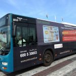 “الهوية” تطلق حملة “بادر للتسجيل” على عشرات حافلات النقل العام-thumb