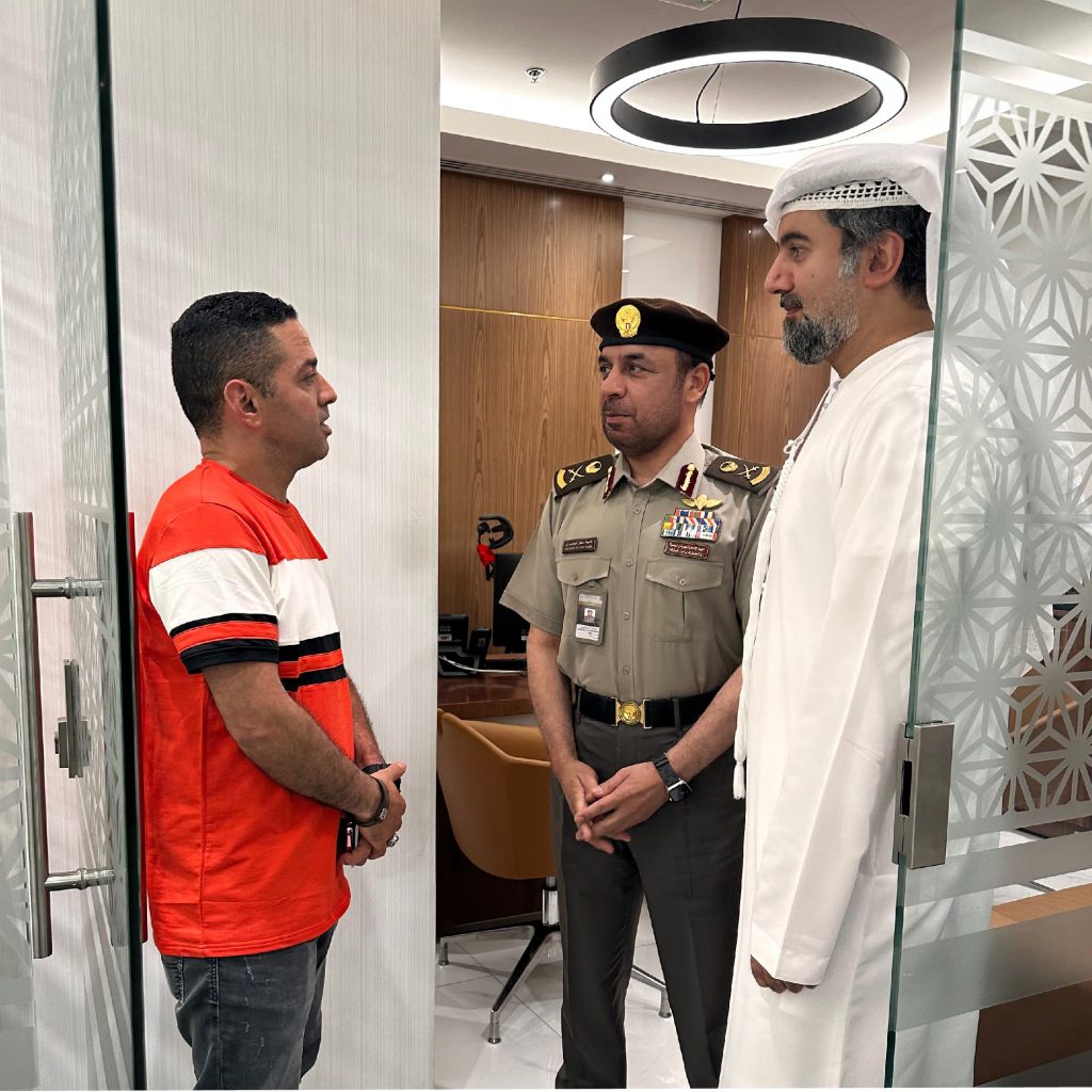 مدير عام الخدمات المساندة يزور مركز النهدة – دبي