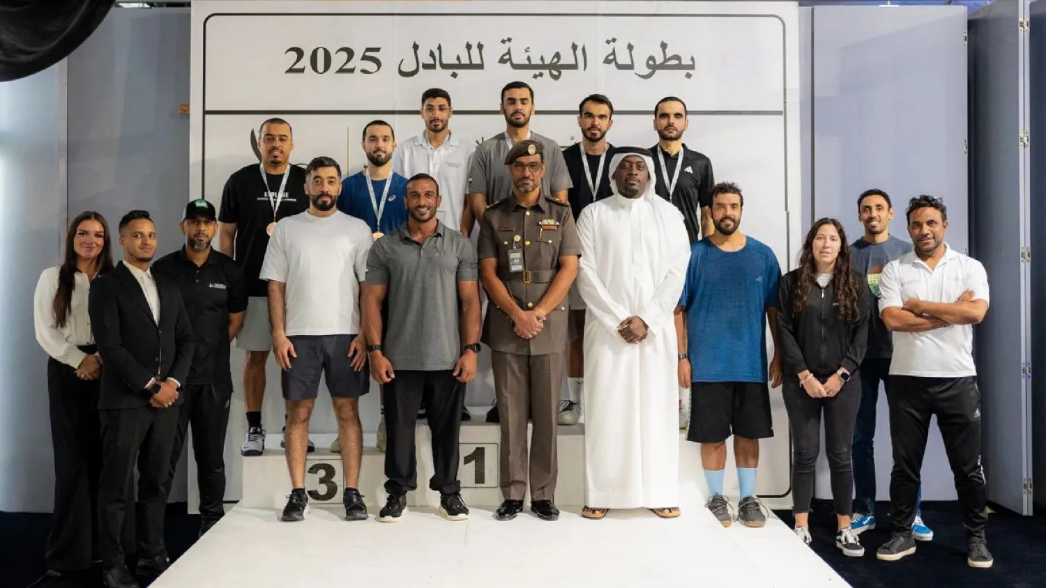“الهوية والجنسية” تختتم بطولة البادل 2025