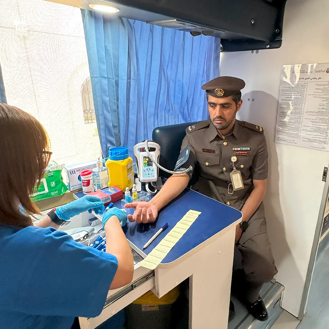 “إقامة وشؤون الأجانب – العين” تُنظم حملة تبرع بالدم