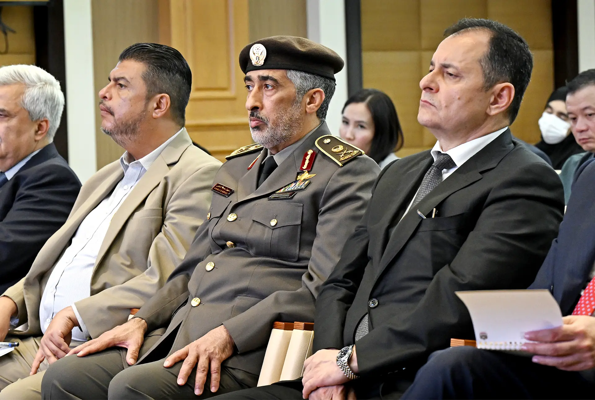 “الهوية والجنسية والجمارك وأمن المنافذ” تستقبل منتسبي البرنامج القيادي الدولي للأمن والسلامة وإدارة الأزمات