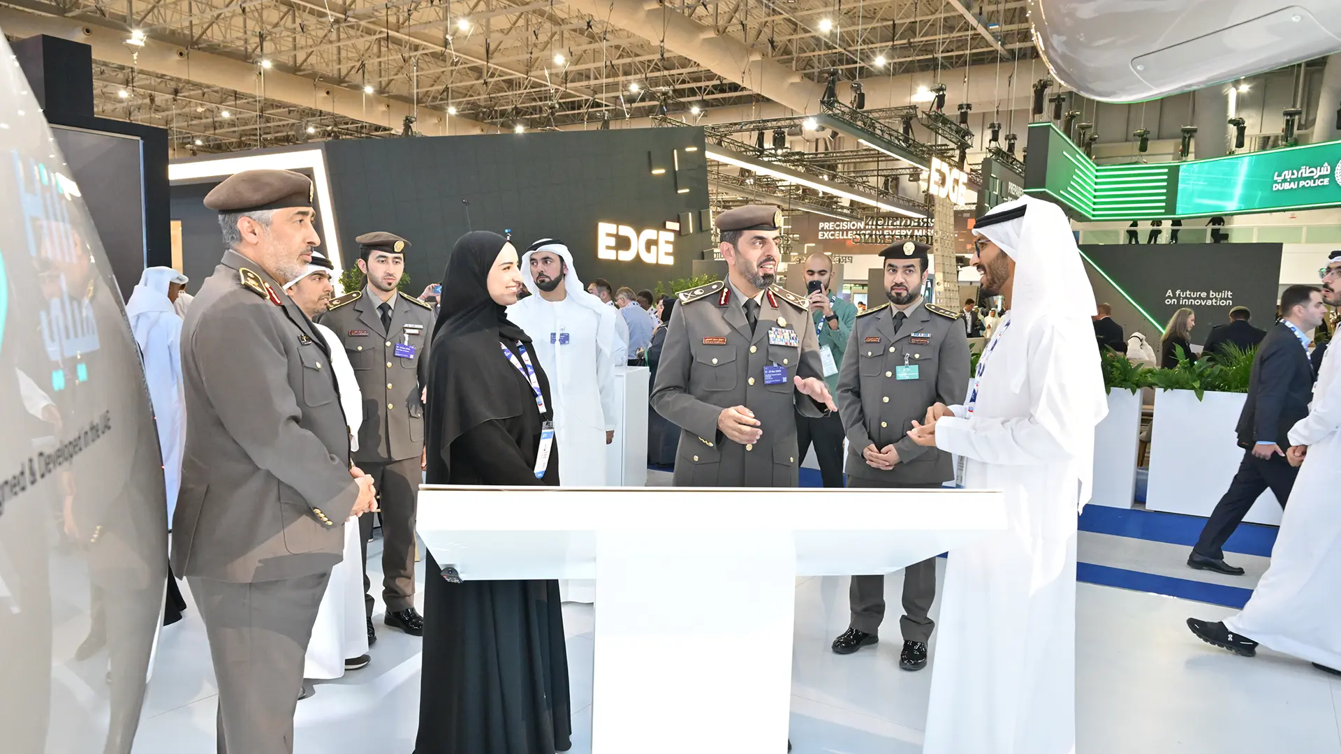 Director General of “Identity and Citizenship” Visits Dubai Airshow 2025