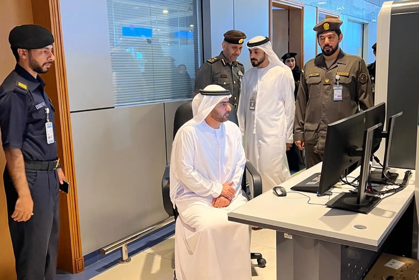 Director General of Ports Inspects Operations at Fujairah Ports and Honors Outstanding Employees and Inspectors