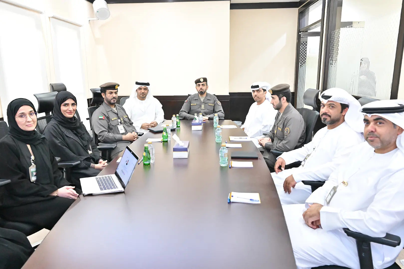 Director General of the Authority Inspects Al Nahda and Al Rashidiya Customer Happiness Centers