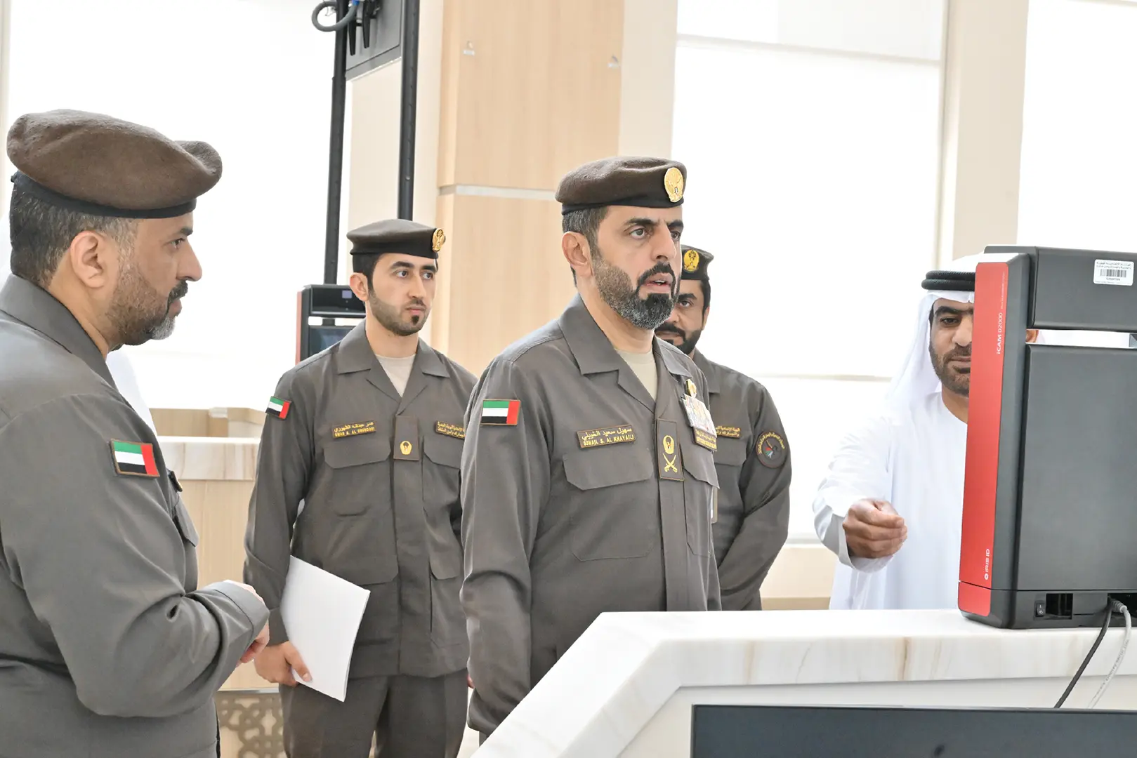Director General of the Authority Inspects Al Barsha Customer Happiness Center