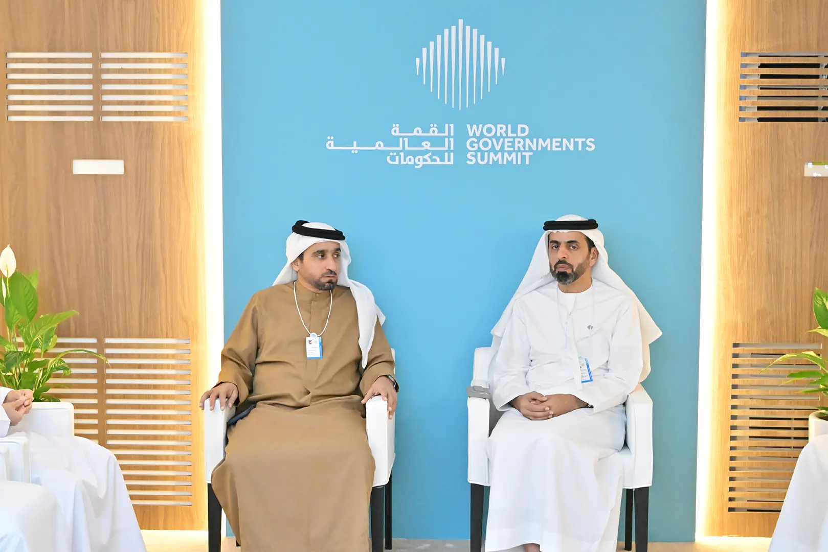 The Director General of ICP Discusses the Development of Digital Services with Senior Officials