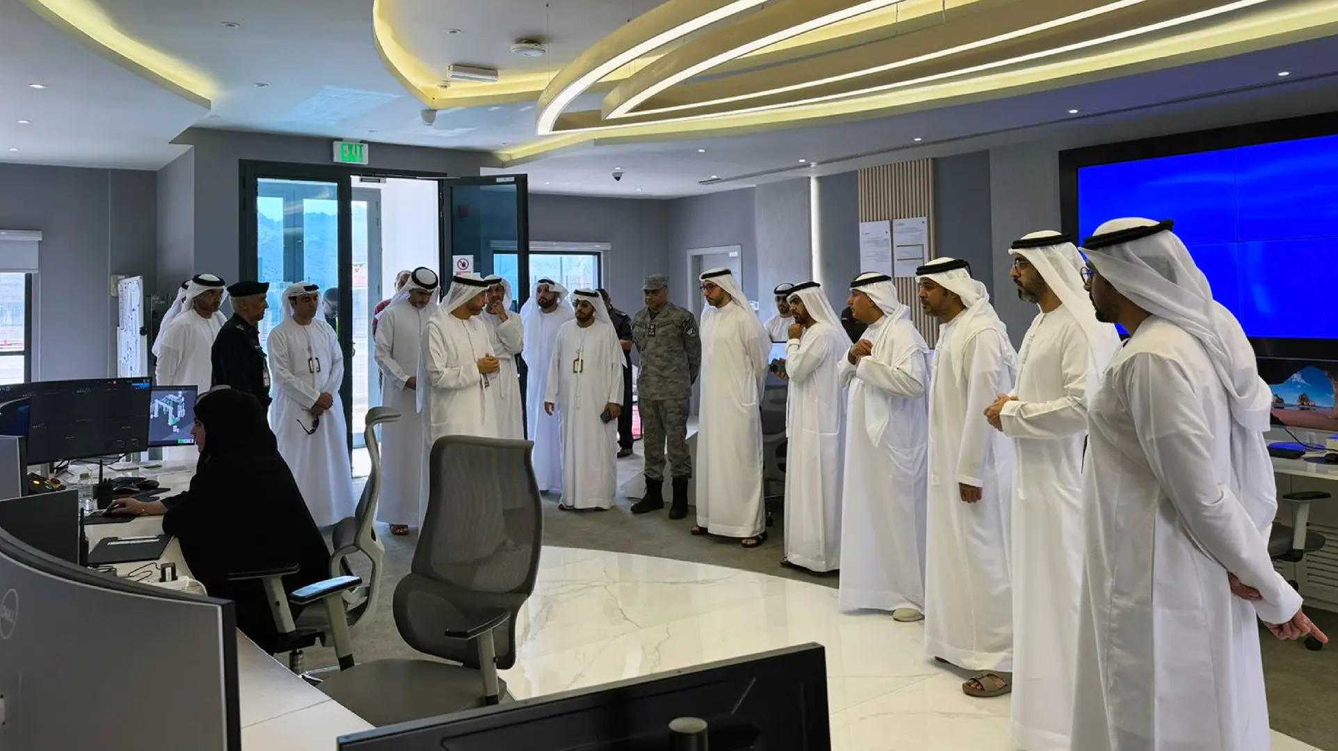 اللجنة الاتحادية لتطوير المنافذ البرية تناقش تحقيق الانسيابية وتعزيز الكفاءة التشغيلية