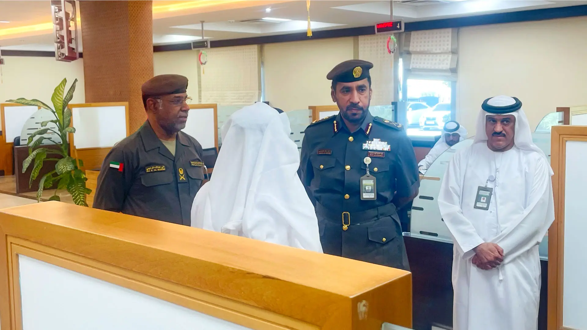 مدير عام الهوية وشؤون الأجانب يؤكد أهمية تعزيز جودة الخدمات خلال جولات ميدانية