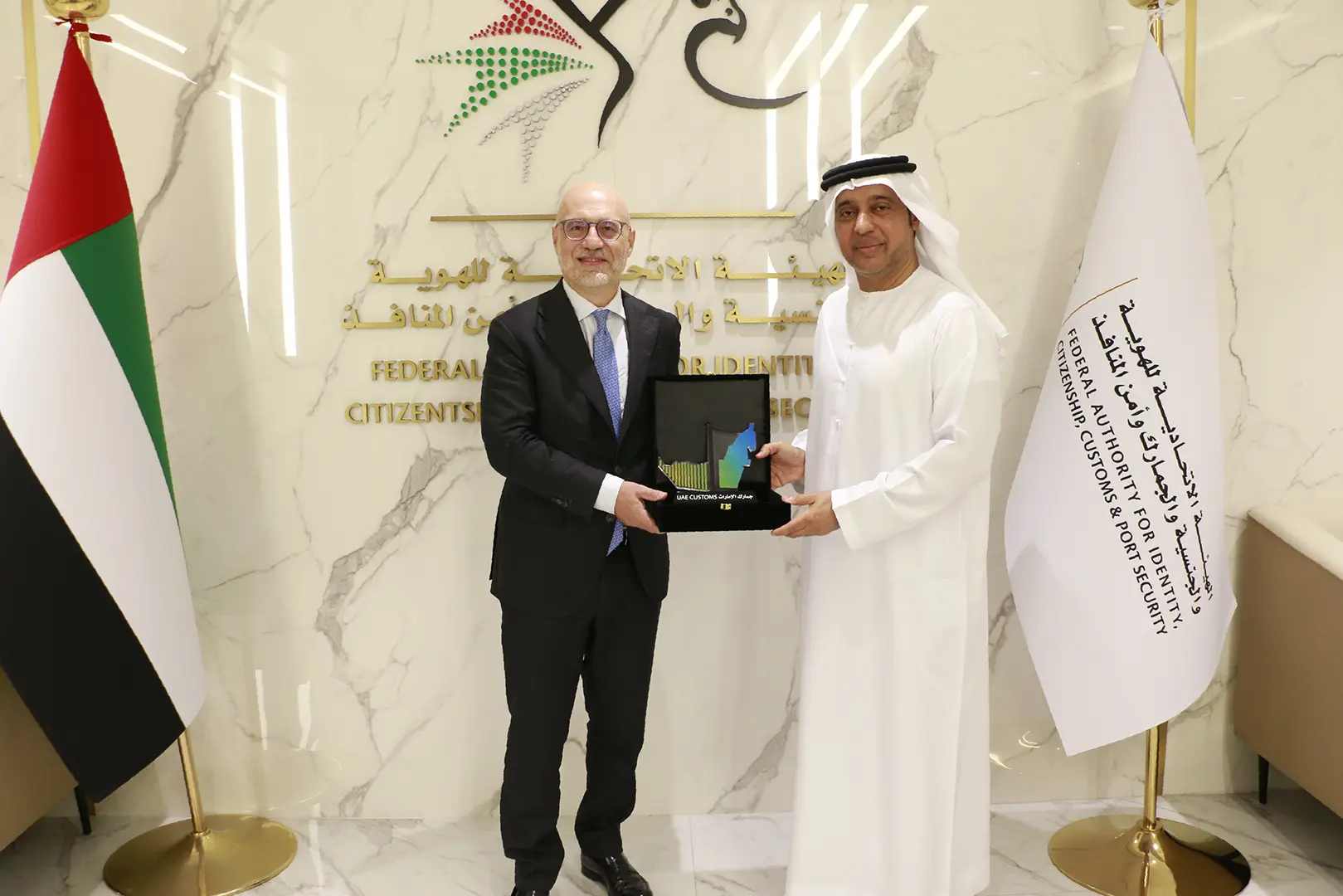 “جمارك الإمارات” تبحث تعزيز التعاون الجمركي مع الجمهورية الإيطالية